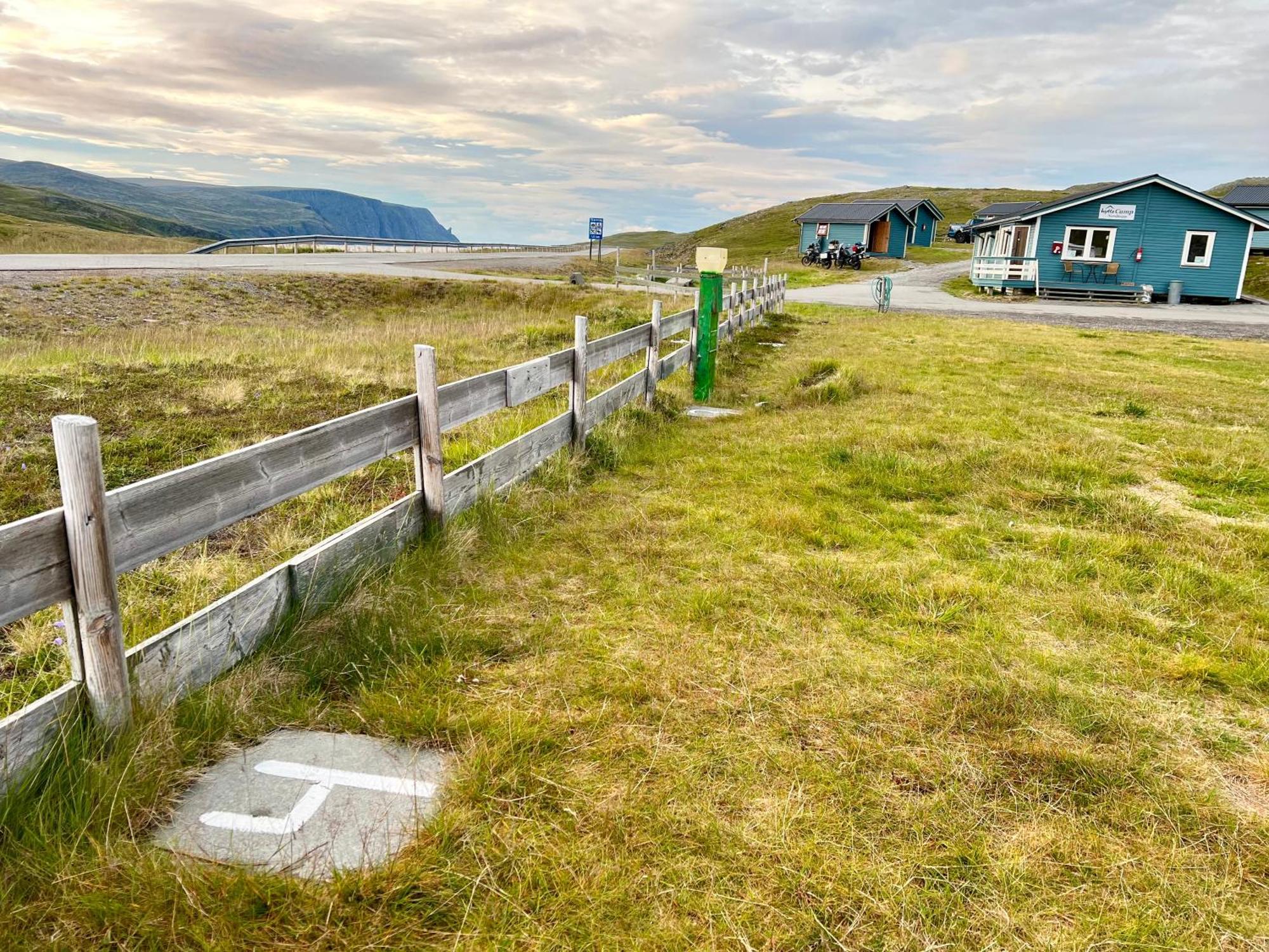 Hytte Camp Nordkapp - Blue Skarsvag Exterior photo